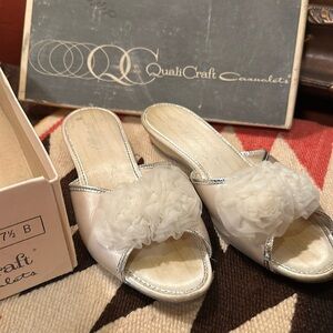 Vintage quality craft slippers size 7 1/2